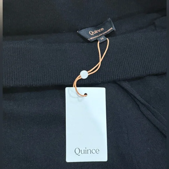 NWT Quince CASHMERE Black Jogger Pants - Picture 4 of 9